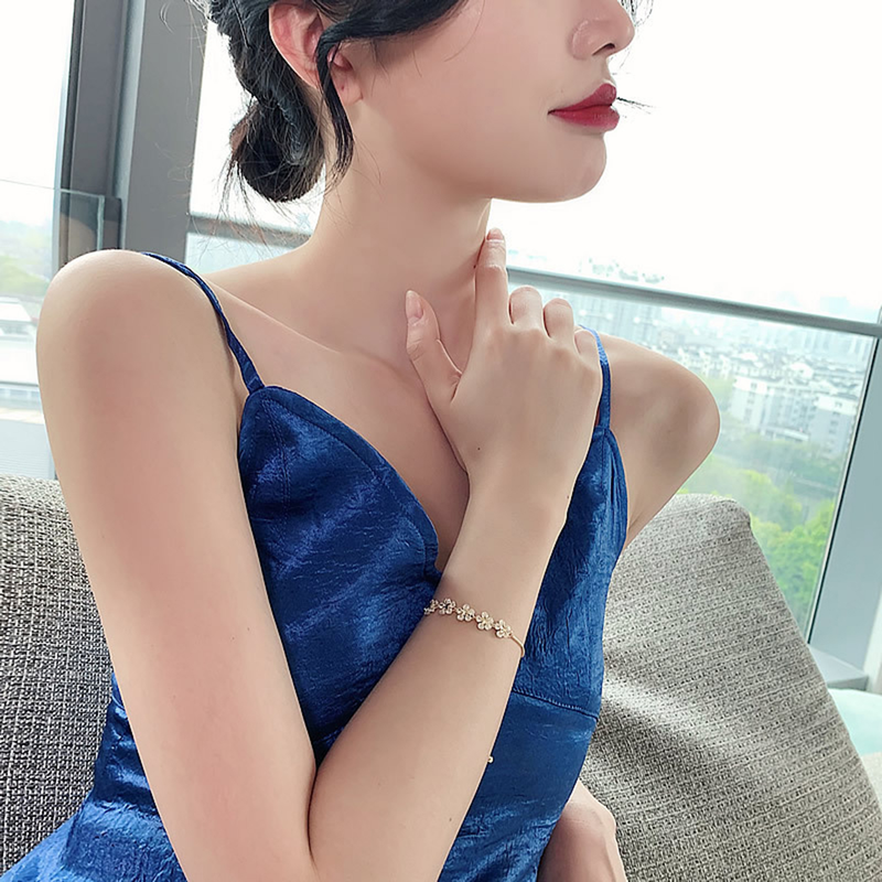 Yamaler Armband mit Blumen-Design, verstellbar, Schmuck, modischer Armreif aus Legierung für den Alltag_voghion.com