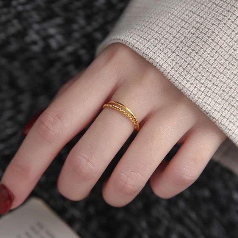 Simple Thin Fried Dough Twists Double Loop Titanium Steel Ring Designed By Female Minority, High-level, Light And_voghion.com