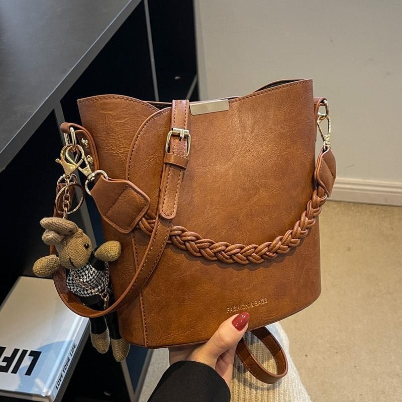 Borsa a tracolla piccola da donna con texture di nicchia francese, 2025, nuova moda alla moda, da ascella, autunno inverno_voghion.com