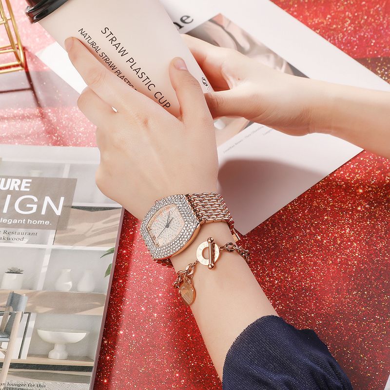 Női karórák, divatos, kétrészes, gyémántokkal teli, eltúlzott kvarcóra, titán acél, csattal ellátott karkötő_voghion.com