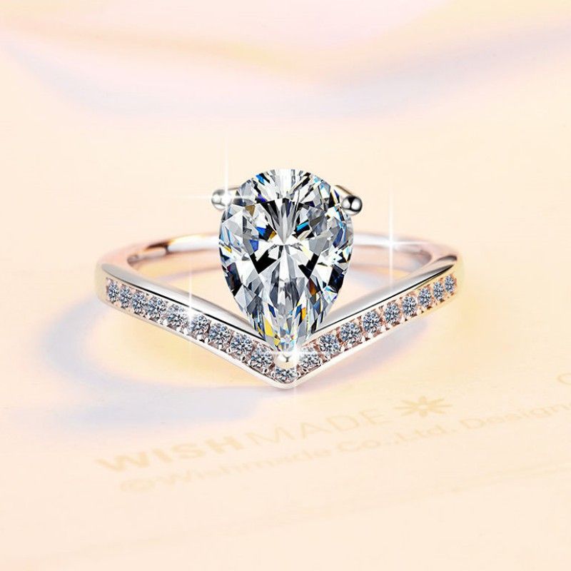 Mosang Stone Women's S Pure Silver Fashion Pear Shaped 2 Carat Crown Ring_voghion.com