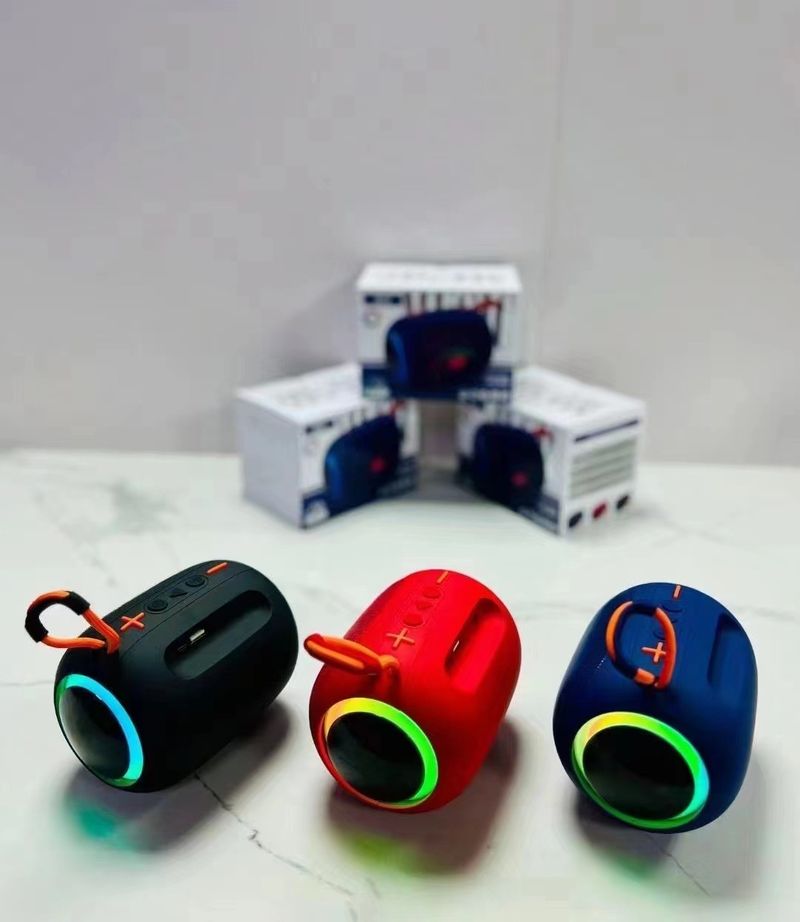 Yeni M12 Bluetooth hoparlör, kablosuz dış mekan taşınabilir kart takma, renkli ışıklı ses diyaframı_voghion.com