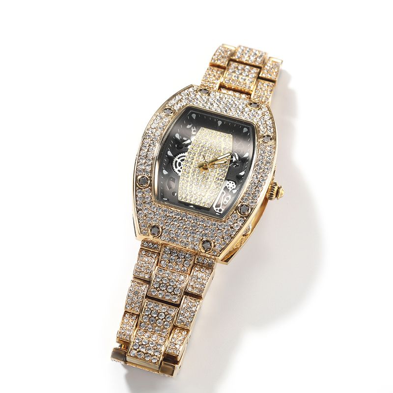 Orologio Hip-Hop da uomo UrbanEdge - Cassa a forma di barile con dettagli in diamanti_voghion.com