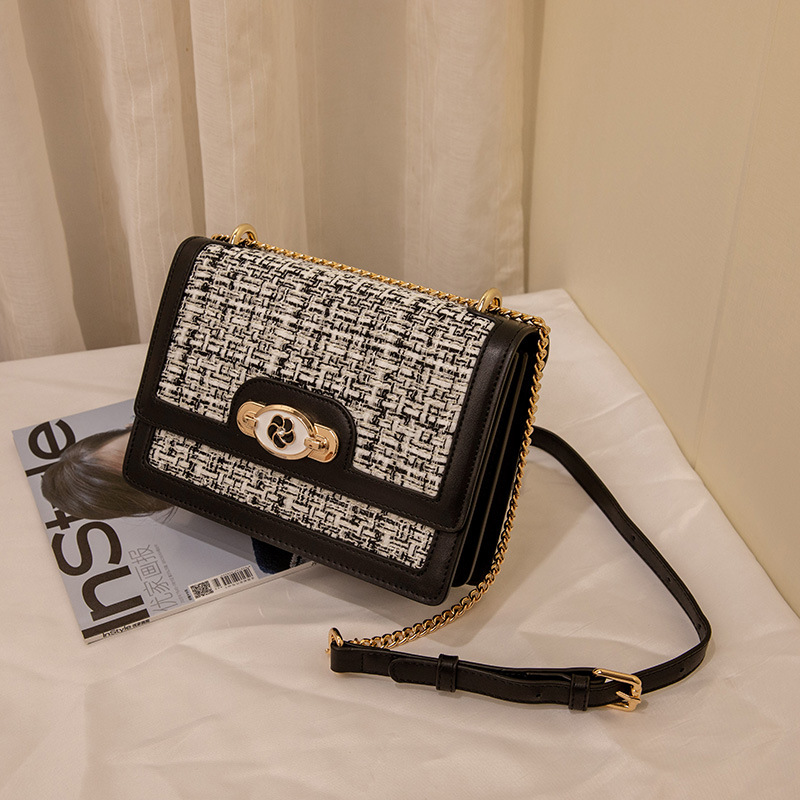 small petal bag women's 2023 autumn and winter new all-match net red niche hit color one-shoulder Messenger small square bag_voghion.com