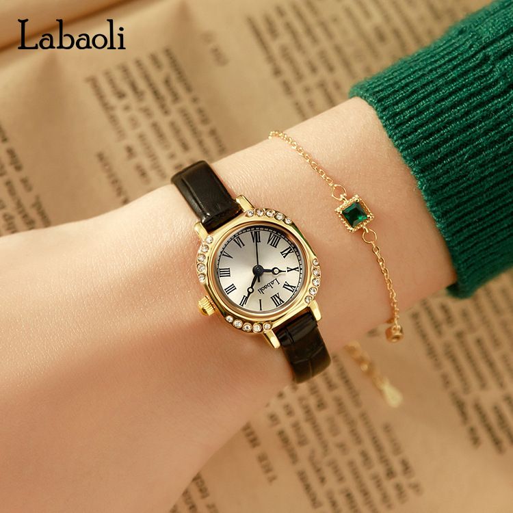 Nuovo con intarsio di diamanti, orologio al quarzo quadrato alla moda, elegante orologio da donna in stile nicchia per studenti_voghion.com