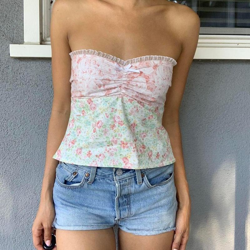 2023 Summer New Lace Casual, Comfortable, Sexy, Versatile Strapless Short Style_voghion.com