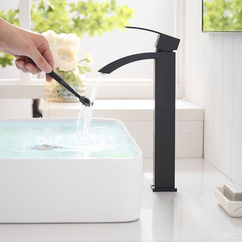 Waterfall Showerhead Bathroom Faucet, Single Handle Bathroom Sink Faucet_voghion.com