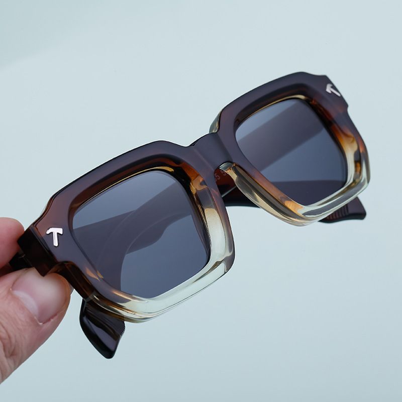 Neue modische Sonnenbrille mit quadratischem Rahmen für Herren, Persönlichkeit, einfache Sonnenbrille, schwarze Sonnenbrille für Herren_voghion.com