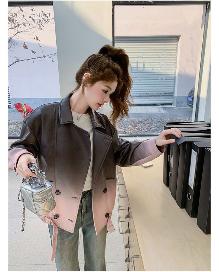 Giacca in pelle PU alla moda in stile coreano, taglia piccola, primavera 2025, grigio sfumato rosa per donna_voghion.com