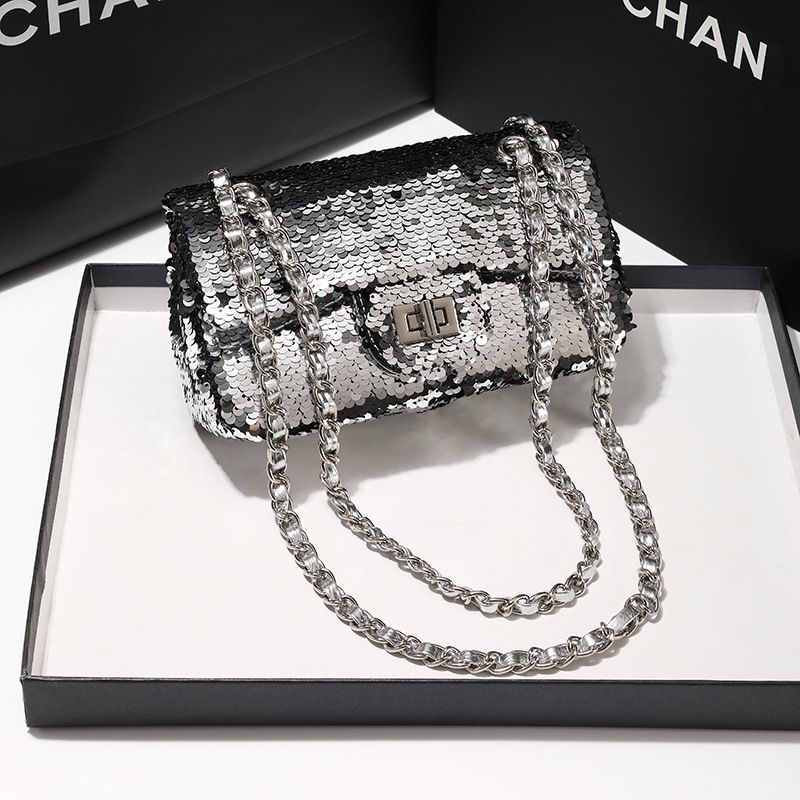 2025 Lente en Zomer Nieuwe Damestas, Paillettentas, Luxe Gevoel, Lichte Luxe, Modeketen, Eenvoudig Maar Niet Eenvoudig._voghion.com