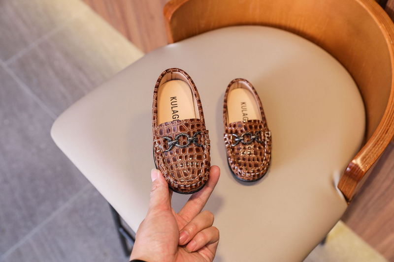 Britischer Stil Kinder-Zehenschuhe Slip-On-Schuhe für Jungen Retro Kleine und mittelgroße Kinder-Abendschuhe Slip-On-Loafer Kinderschuhe_voghion.com