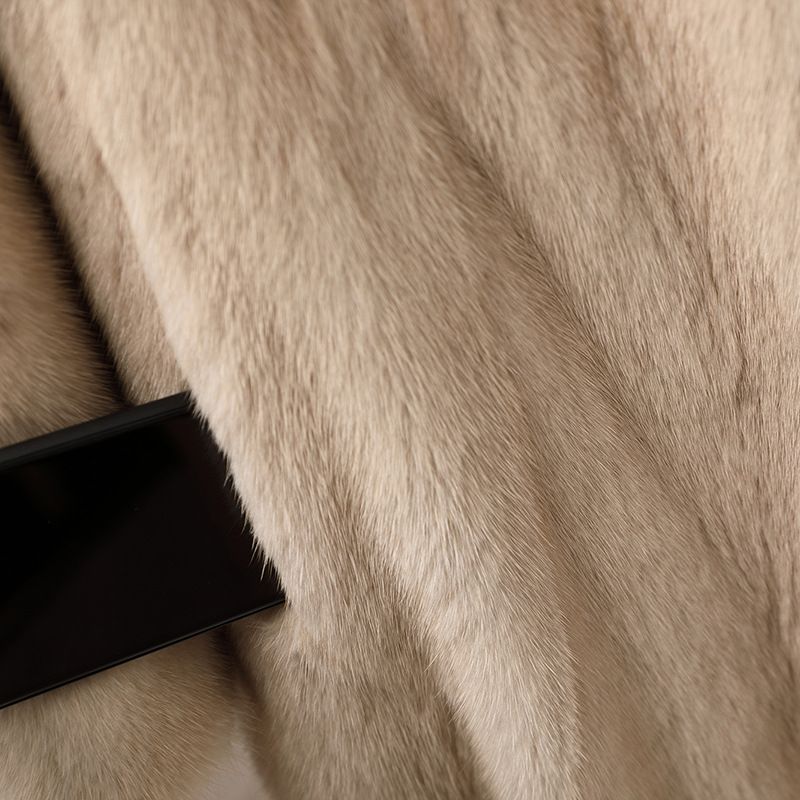 Cappotto in pelliccia sintetica da donna – Giacca lunga in velluto con cappuccio (nero/cammello/crema) per uno stile invernale di lusso_voghion.com