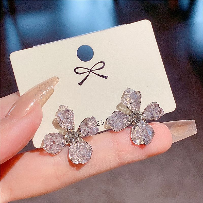 Naisten asusteet Diamond setti yksinkertainen temperamentti muotoilu tunne trendi korvakorut korvakorut_voghion.com