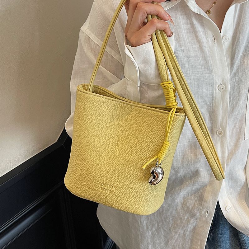 Tendenza estiva piccola per le donne 2025, nuova borsa a tracolla semplice e versatile, squisita, mini e super popolare._voghion.com