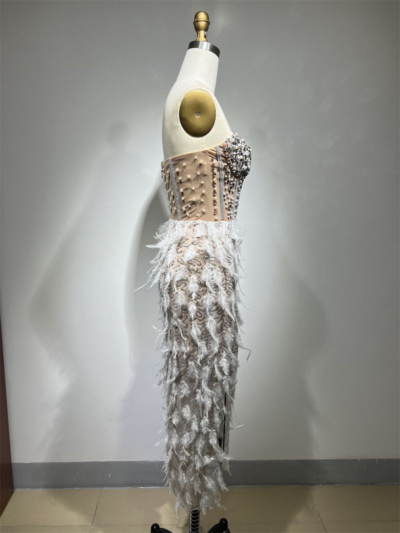 Abito da donna con piume, strass, perline, sexy, in prospettiva, con spacco alto, per feste di compleanno e banchetti_voghion.com