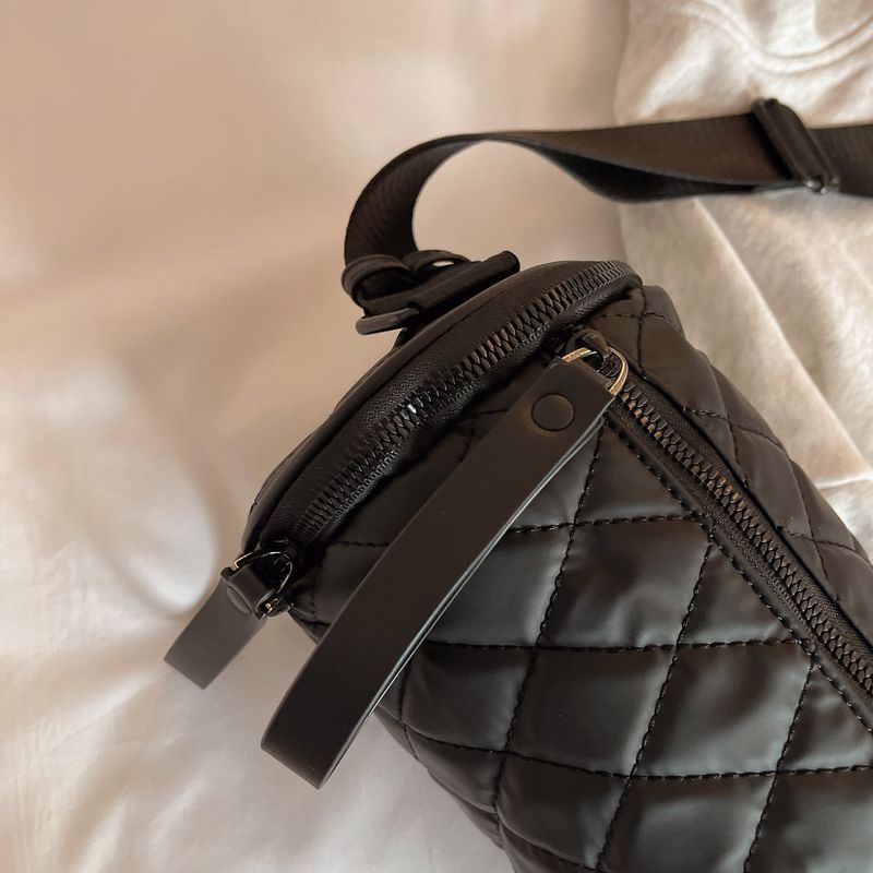 Lingge Zylinder Damen Crossbody Kissen Oxford Nylon Stoff 2024 Neue Wasser Eimer Tasche Schachbrett_voghion.com