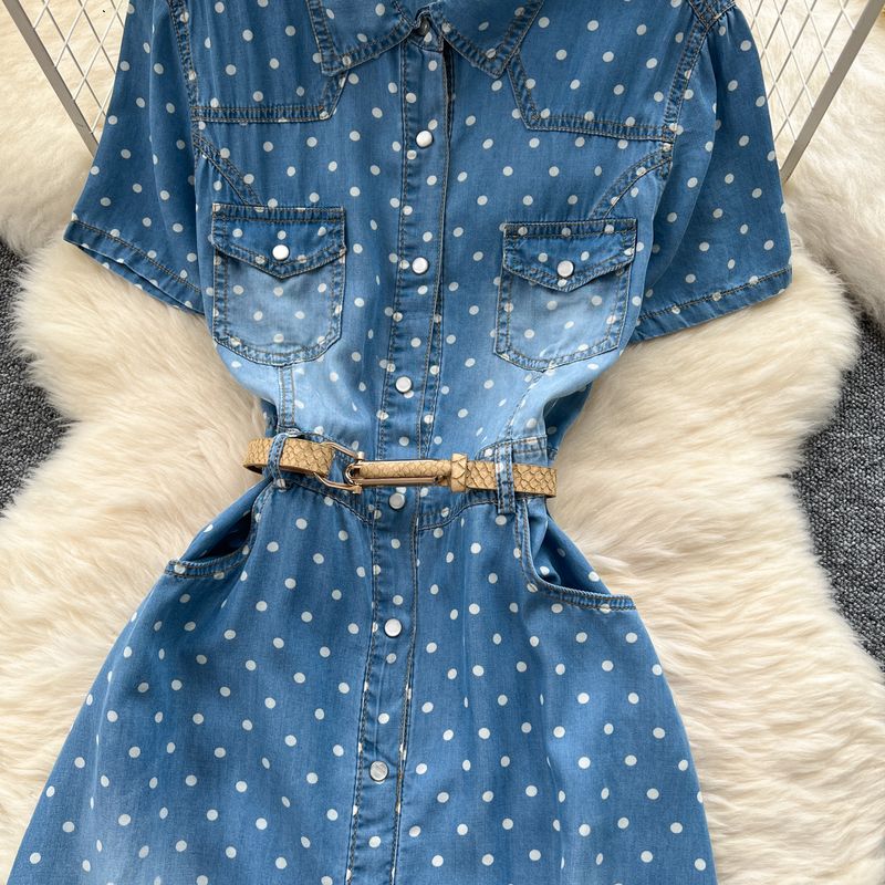 Vestido vaquero de lunares de manga corta para mujer, elegante, con cintura estrecha y corte en A._voghion.com