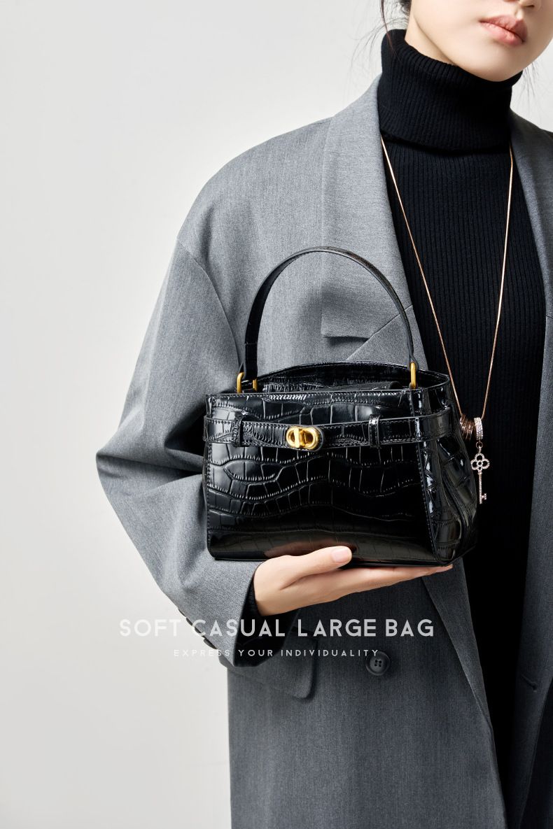 Large Size Women's High End Crocodile Pattern Lock Small Square Bag New Genuine Leather Handbag Commuter Messenger Bag_voghion.com