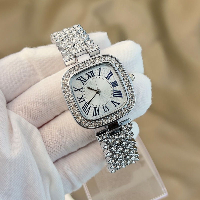 Orologio da donna al quarzo con bracciale quadrato pieno di diamanti, con piccolo tavolo temperamento alla moda Mantian Star Set_voghion.com