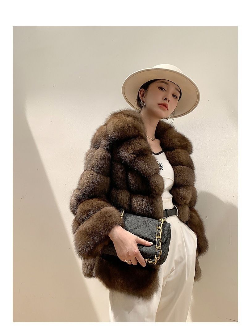 Luxuriöser Kunstnerzmantel mit Sternenmuster - Kurze Winterjacke für Damen, Reverskragen, eleganter Kunstpelzmantel in Kastanienbraun_voghion.com