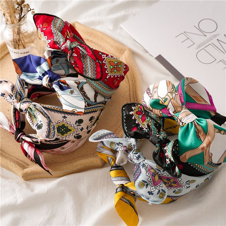 Leopard print rabbit ears knotted wide version headband female European and American going out disc hair card headband jewelry_voghion.com