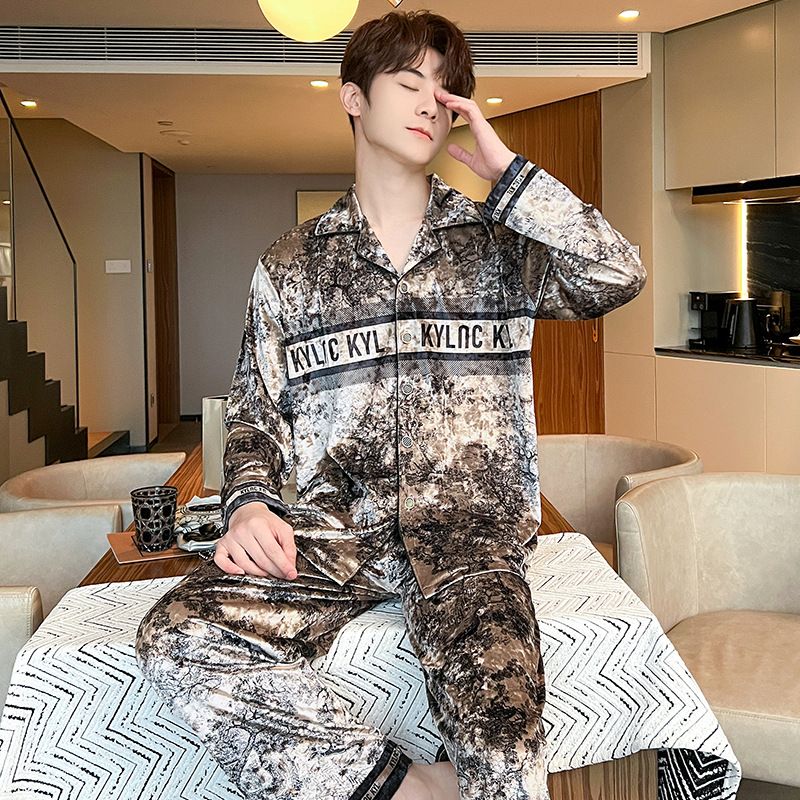 Underwear & Sleepwears Premium Velvet Couple's Sleepwear Set – Soft & Warm Long Sleeve Loungewear – Stylish Korean-Inspired Home & Outdoor Outfit_voghion.com