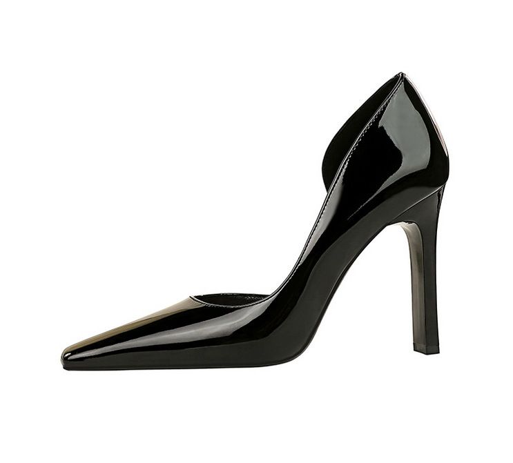 Damenschuhe mit dicken Absätzen, superhohen Absätzen, Lackleder und flacher, seitlich ausgehöhlter quadratischer Spitze_voghion.com