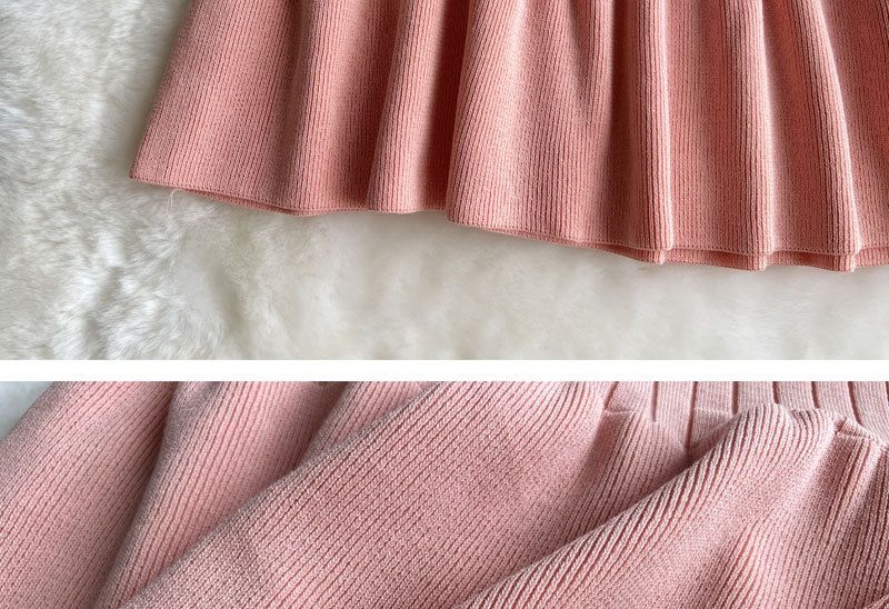 Gonna aderente con vita a temperamento nero lavorato a maglia nuova da donna_voghion.com