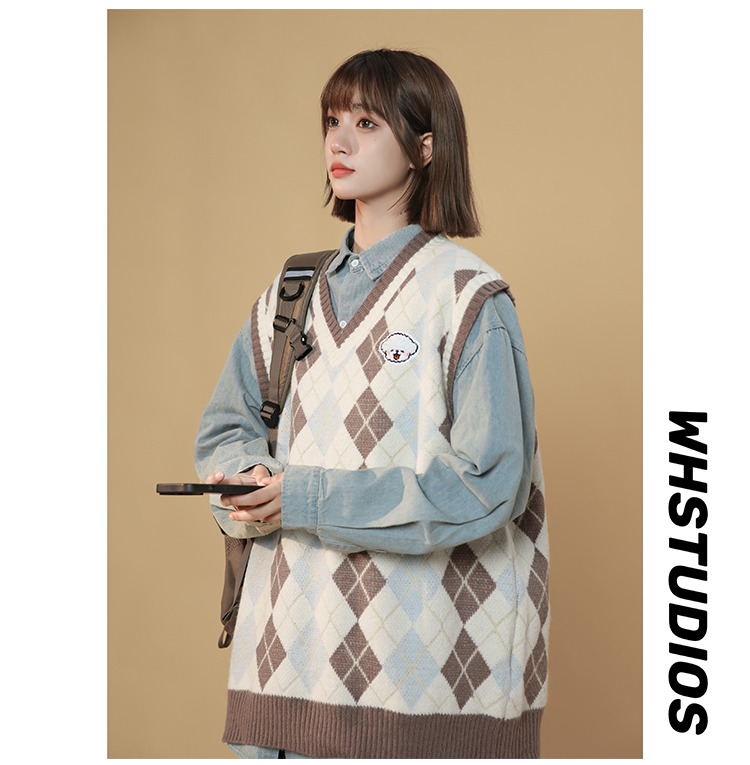 Autumn/Winter Academy Style V-Neck Diamond Knitted Vest Women's Kam Shoulder Layered Sweater with Embroidered Top A04_voghion.com