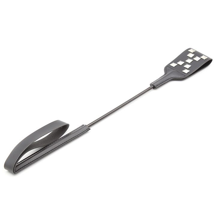BDSM-Lederpaddel mit Metallnieten – X-förmiges PU-Spankingpaddel für Erwachsene, sinnliche Massage und Bühnenauftritte_voghion.com