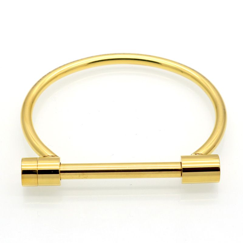 Titanium Steel Horseshoe Vacuum Gold Plated Bracelet D Shaped Horseshoe Buckle Stainless Steel Bracelet_voghion.com