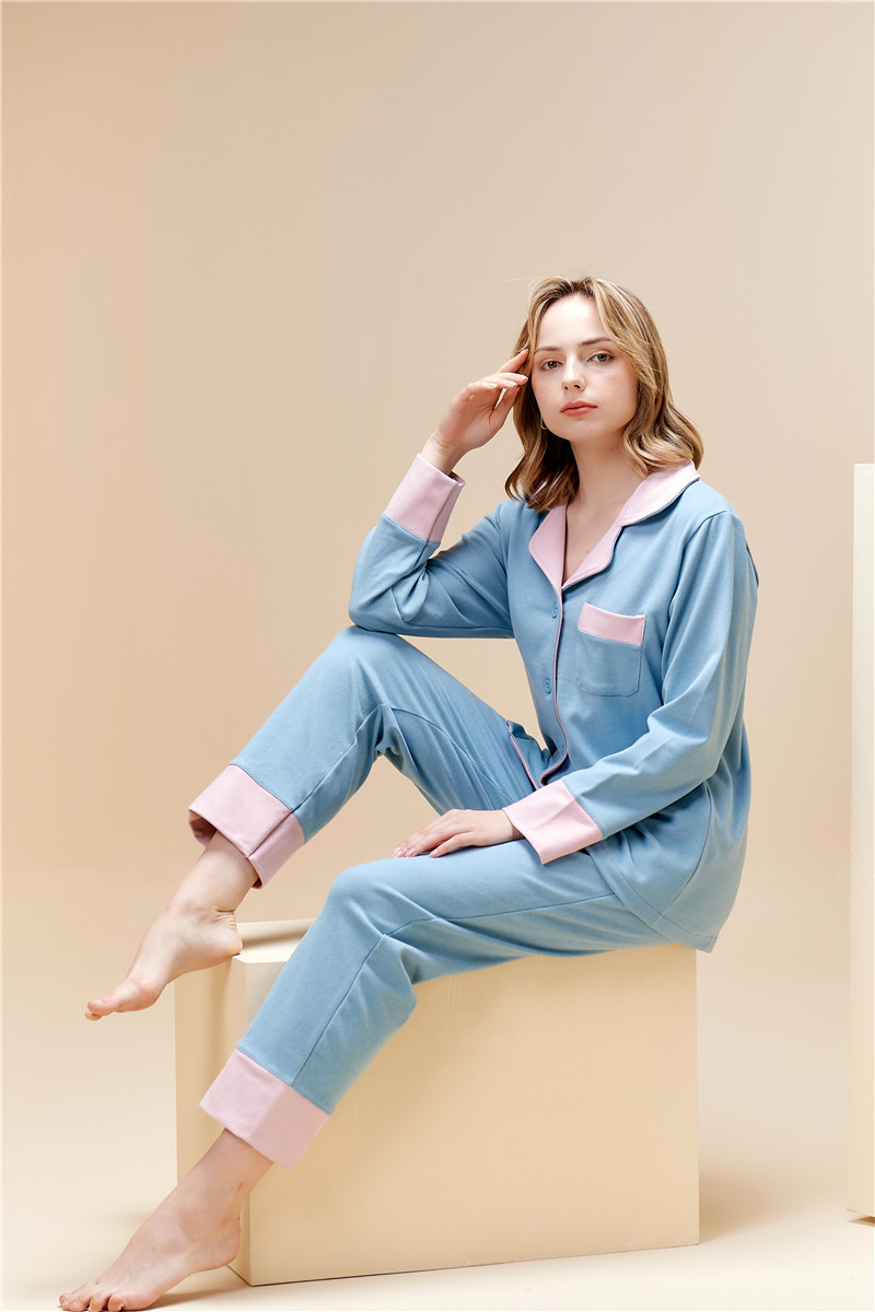 Roupas femininas Pijama feminino de veludo térmico com lapela combinando, cardigan quente respirável e macio com aquecimento para sala de estar e casa_voghion.com