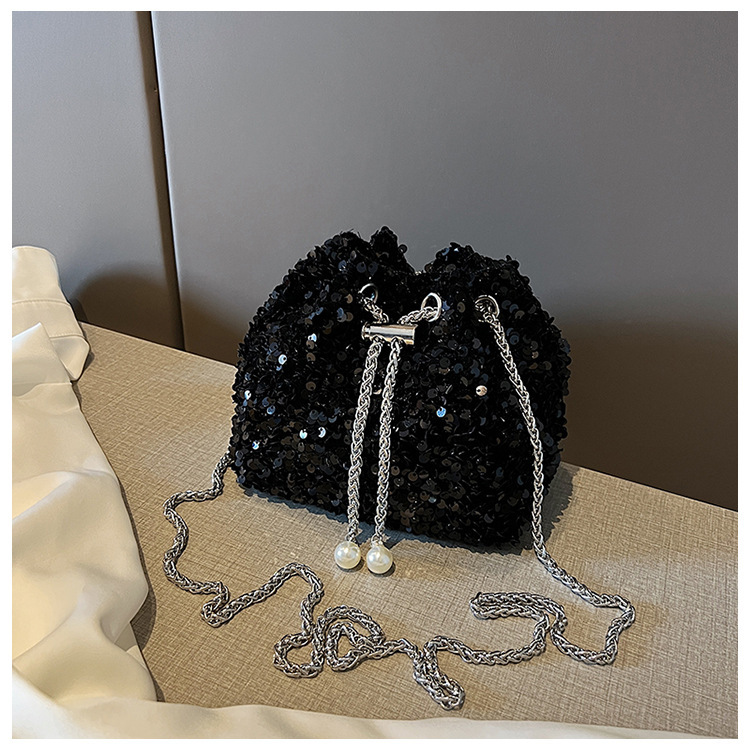 Moekas ja isikupärastatud litrikott naistele 2024. aastal. Uus Korea versioon Bucket Bag Stiilne õlakott Trendikas Crossbody õhtusöögikott_voghion.com
