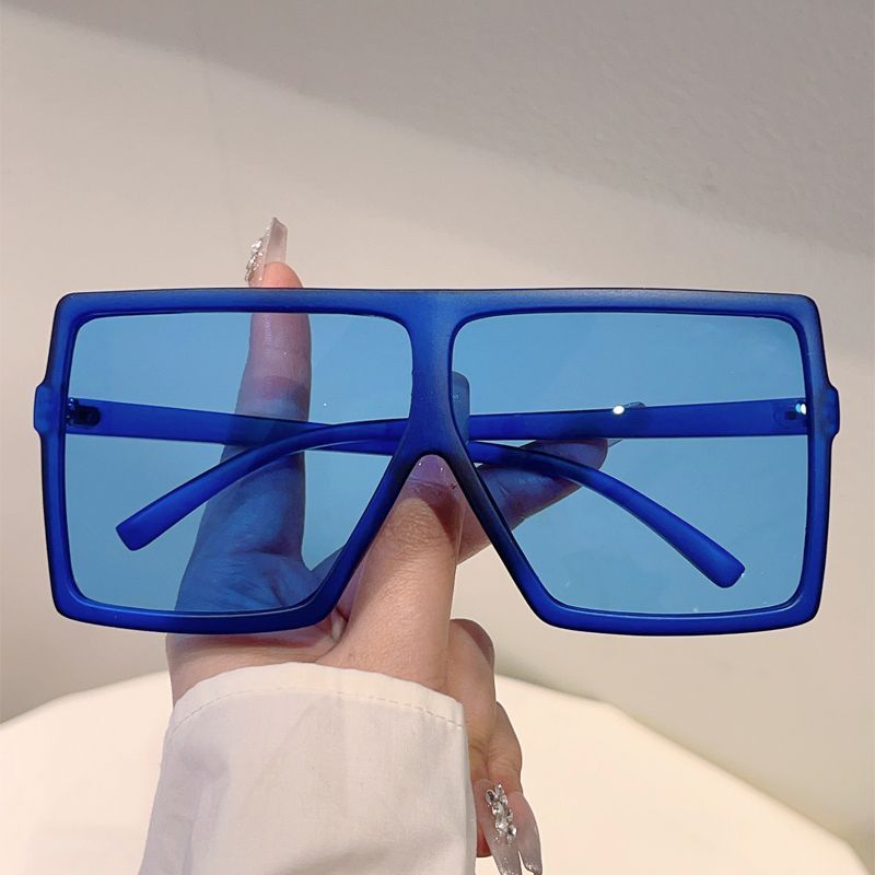 2025 Nuevas gafas de sol de tendencia Moda Casual Sombra Gafas de sol_voghion.com