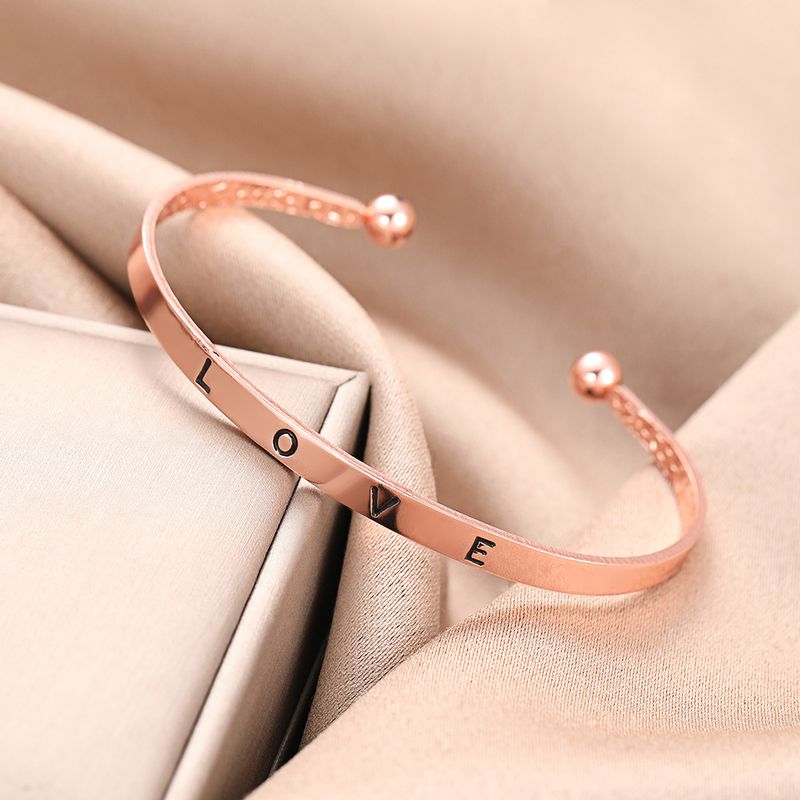 Leichte Luxus Englisch Brief Nische Zubehör Gold Für Frauen High-end Offene Armband Schmuck_voghion.com