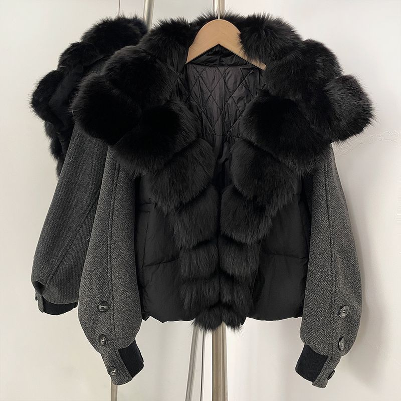 Unique Short Puffer Jacket With Fox Fur Trim, 96% White Duck Down, Grey & Black Winter Coat For Women_voghion.com