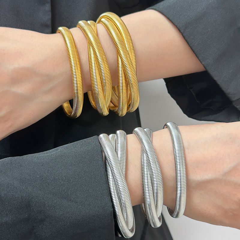 Set di gioielli da uomo, bracciale in acciaio inossidabile, orecchini e collare, in saldo, con cintura a gola d'oca._voghion.com