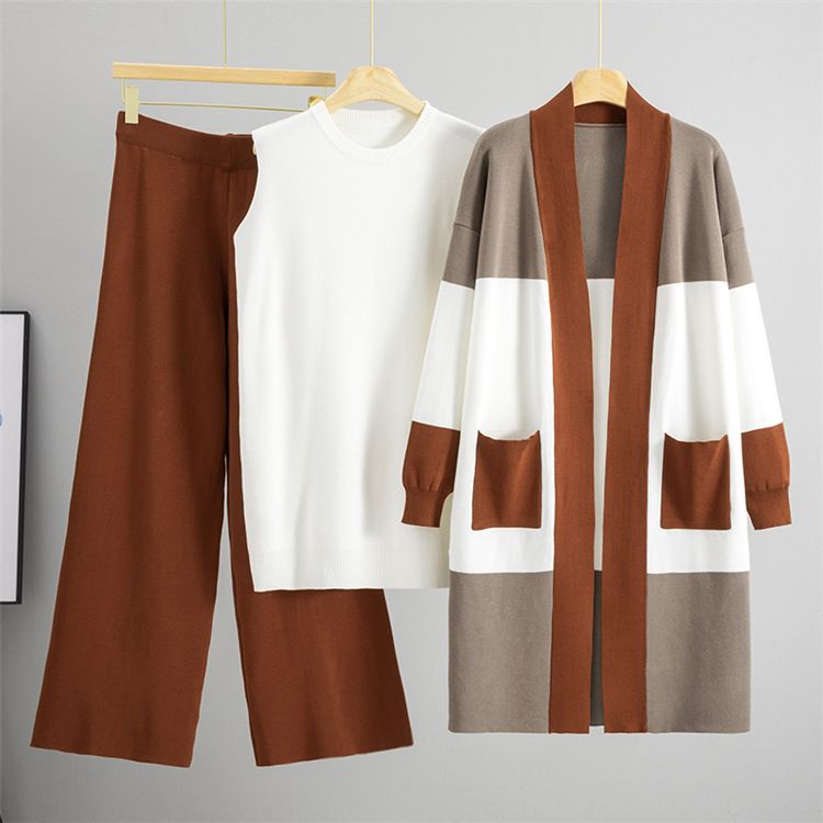 Completo elegante con cardigan in maglia e pantaloni a gamba larga per donna - Completo casual autunnale in tre pezzi in nero, bordeaux, caffè, grigio e cammello_voghion.com