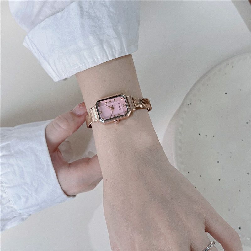 Orologio da polso verde di nicchia francese, piccolo quadrante quadrato, stile minimalista, temperamento semplice, Internet Celebrity, nuovo, impermeabile_voghion.com