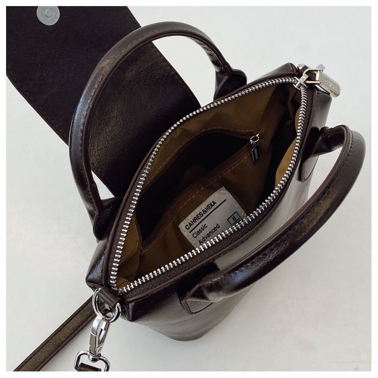 Hih end pleated texture handba for women 2024 niche desin draon bas Xian commutin crossbody versatile shoulder_voghion.com