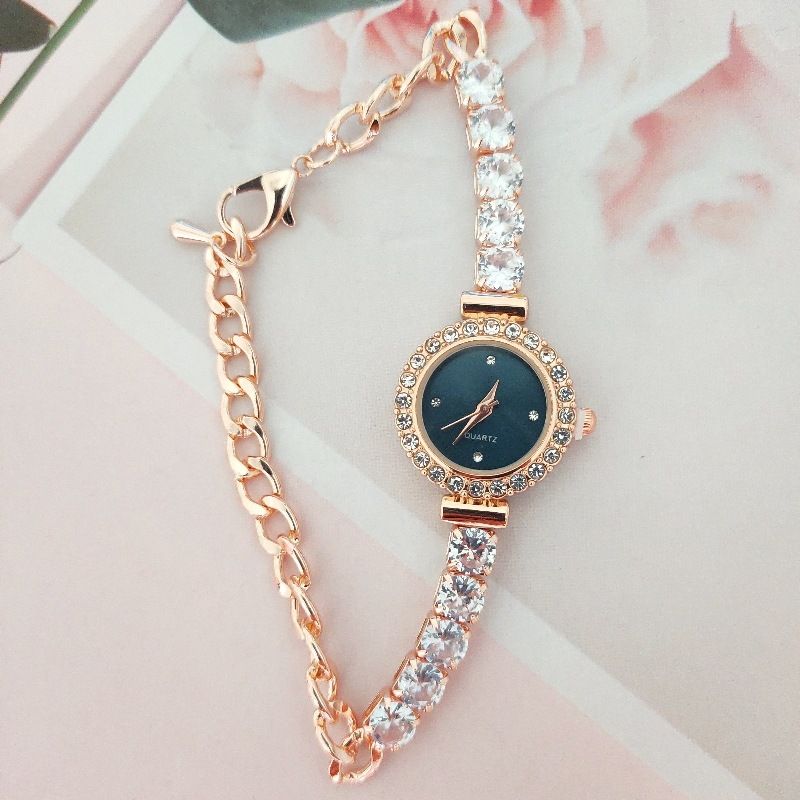 Orologio da donna in stile coreano, elegante, con bracciale pieno di diamanti, stile studentesco, semplice e alla moda, 2024_voghion.com