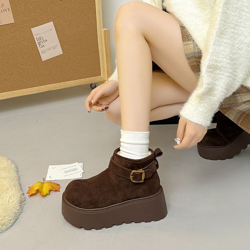 ShoeGlobe Commuting Veelzijdige Retro Hoogte Verhogende Dikke Zool Sneeuwlaarzen Voor Dames 2025 Nieuwe Winter Fleece Gevoerde Verdikte Warme_voghion.com