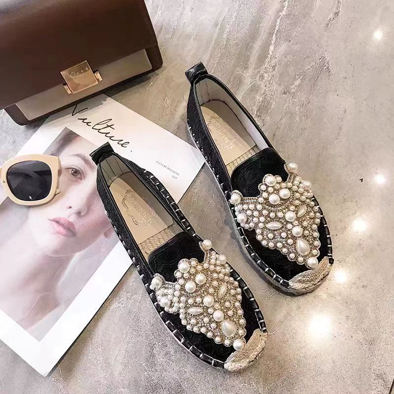 Cost performance 2024 Xiaoxiang Fengshui Diamond Women's Flat Bottom Fisherman Grass Woven Single Korean Edition Versatile Mesh Student_voghion.com