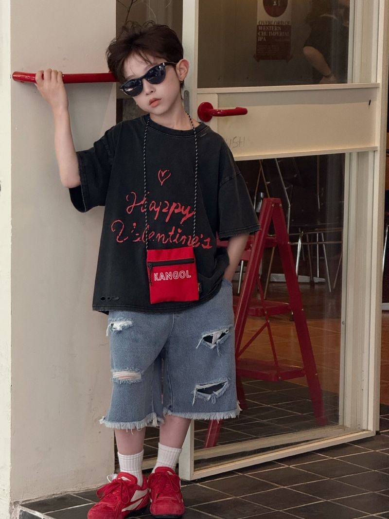 2025 Summer New Style Boys Korean Style Fashionable All Match Old Cartoon T Shirt Short Sleeved Children's Stylish Loose Top_voghion.com