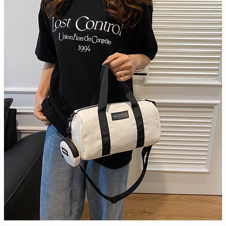 2024 New Versatile Nylon Boston Women's Fashion Commuter Handheld Pillow Casual One Shoulder Crossbody Bag_voghion.com