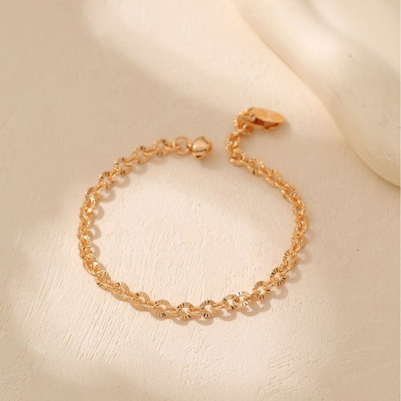 Selezione di braccialetti di design di nicchia unici e squisiti di alta qualità con catena cubana Xiyin Fashion_voghion.com