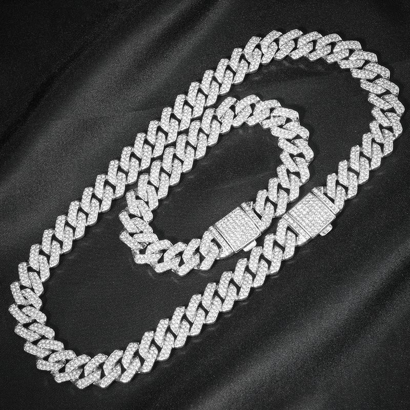 3-teiliges Set kubanischer Kettenuhren für Herren im Hip-Hop-Miami-Stil, verziert mit Strasssteinen, bestehend aus Halskette, Uhr und Armband._voghion.com