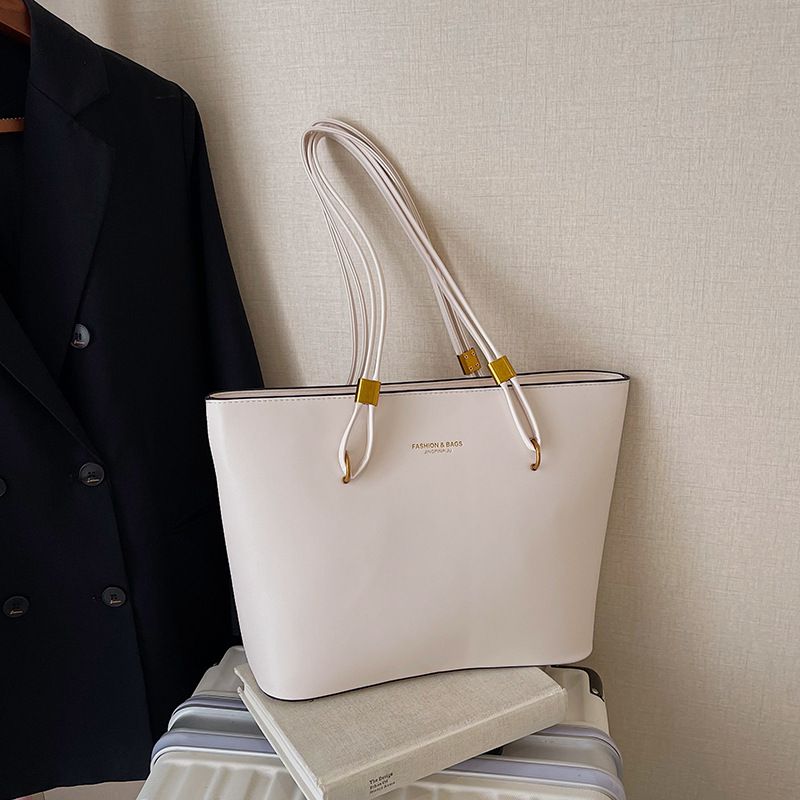 Borsa a tracolla da donna di grande capacità, alla moda, con design di nicchia, nuova moda estiva 2025_voghion.com