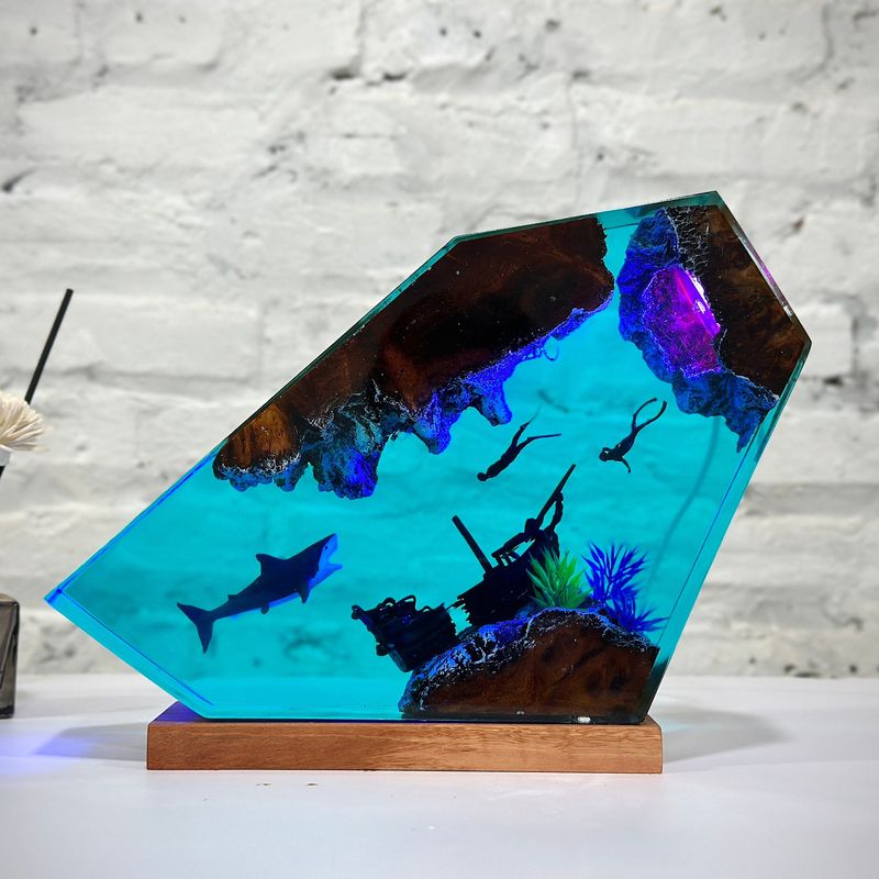 Great White Shark And Couple Divers Night Light Diving Unique Summer Gift For Him_voghion.com