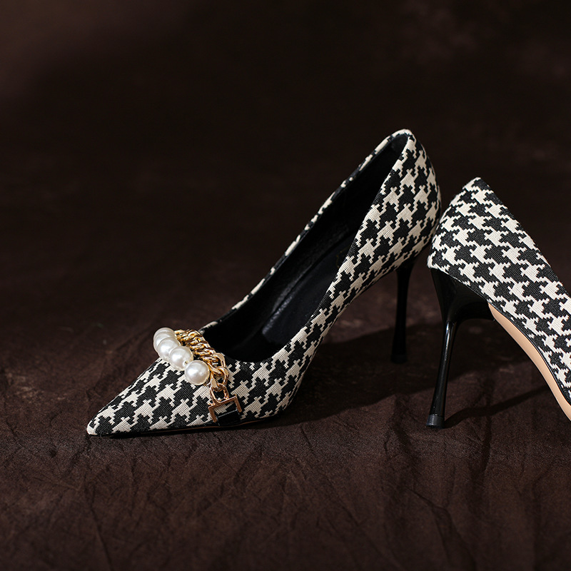 2024 Moda punta a punta con fibbia perlata da donna super alto letto tacchi alti invernali nuove scarpe a spillo_voghion.com